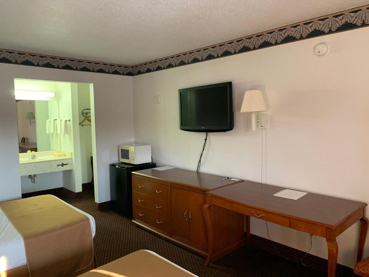 Americas Best Value Inn - Roxboro Bagian luar foto